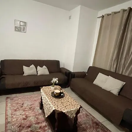 Family Flat In アパート San Ġwann