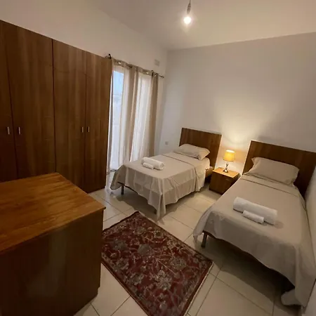 Family Flat In アパート San Ġwann