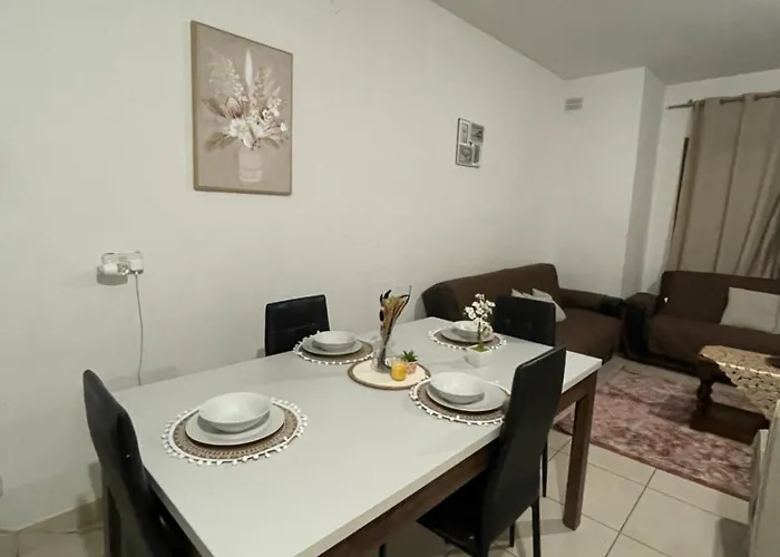 Family Flat In * San Ġwann
