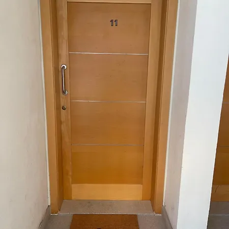 公寓 Family Flat In San Ġwann